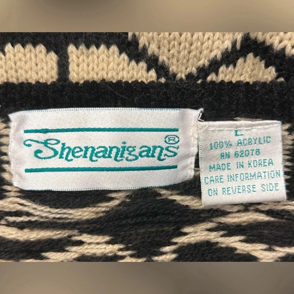 Vintage 80s Black Tan Cardigan Sweater Floral Hand Embroidered Grandmacore Large - Picture 6 of 7